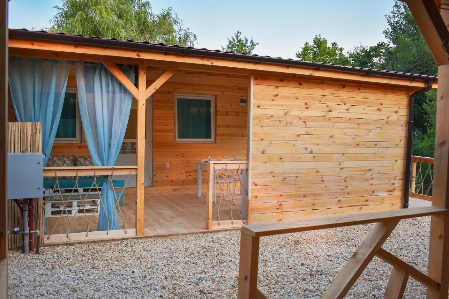 Цветовете На Слънцето Hotel Burgas Campsite