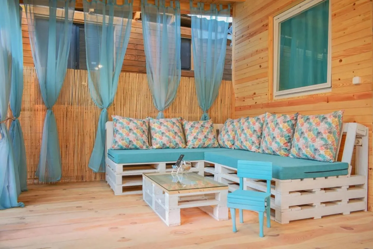 Campsite Цветовете На Слънцето Hotel Burgas Bulgaria
