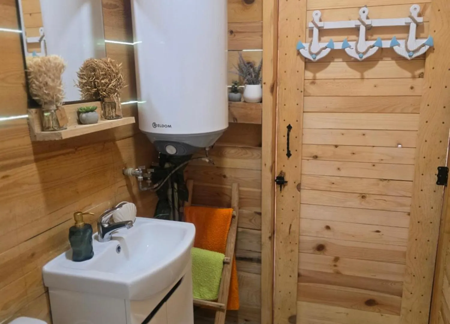 Цветовете На Слънцето Hotel Burgas Campsite